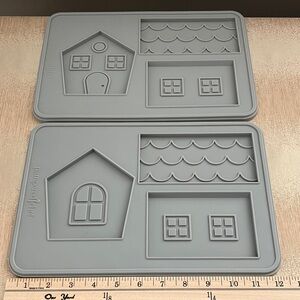 Pampered Chef Silicone Gingerbread House Molds